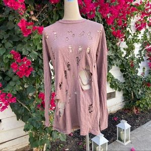 The Classic Distressed long sleeve shirt